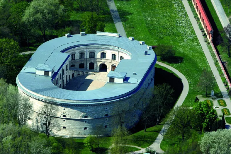 Turm Triva Luftaufnahme